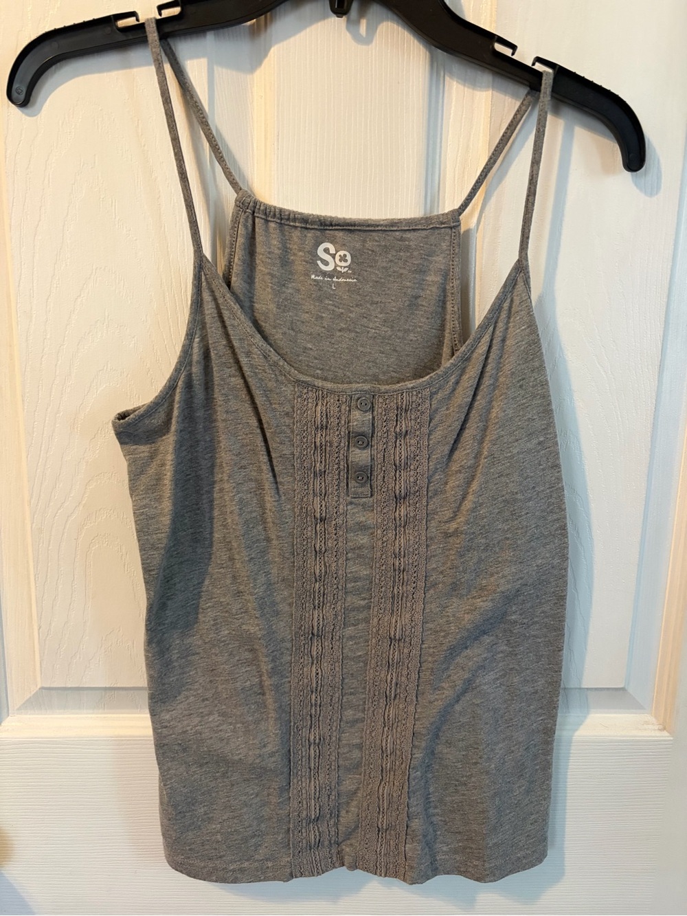 SO Grey Knit Lace-Trim with Buttons Spaghetti Strap Tank Size Large